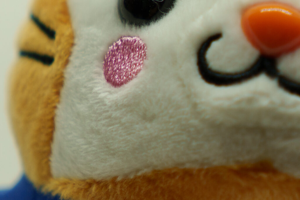 ISO100で撮ったスターマン人形