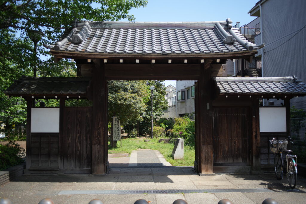 Japanese-style gate