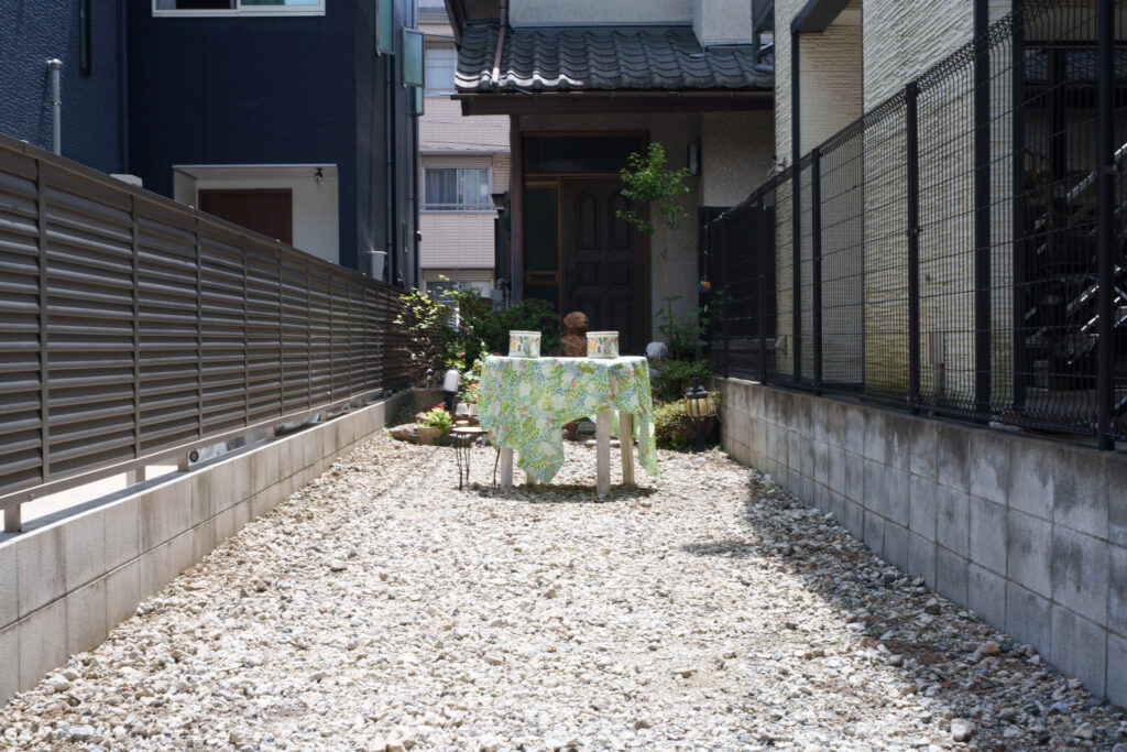 暑すぎるテラス席