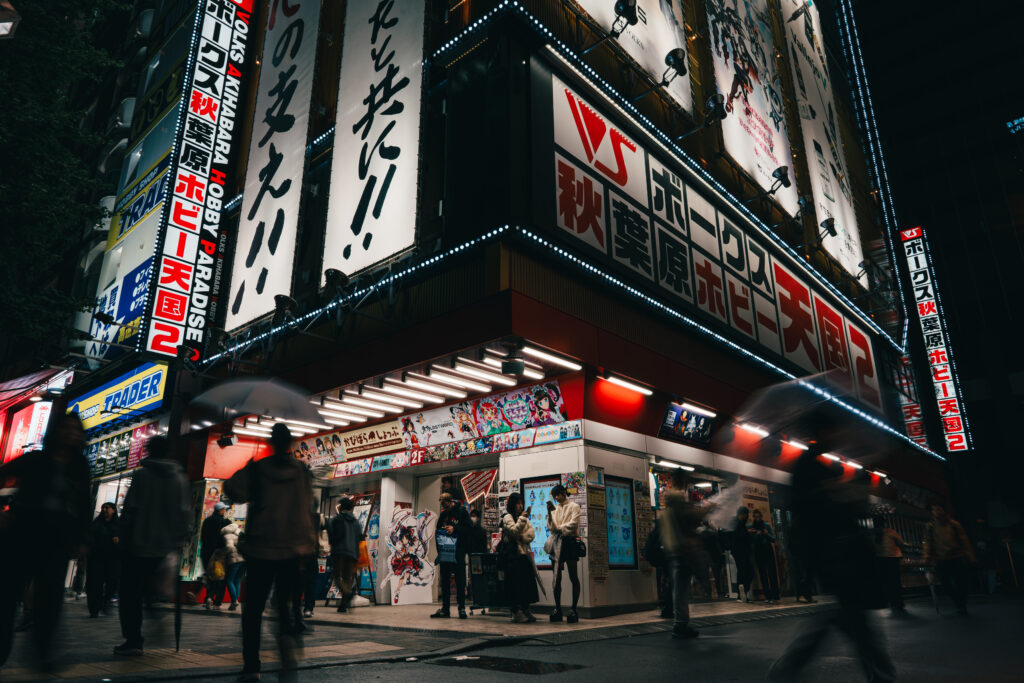 二点透視構図で映える秋葉原ホビー天国