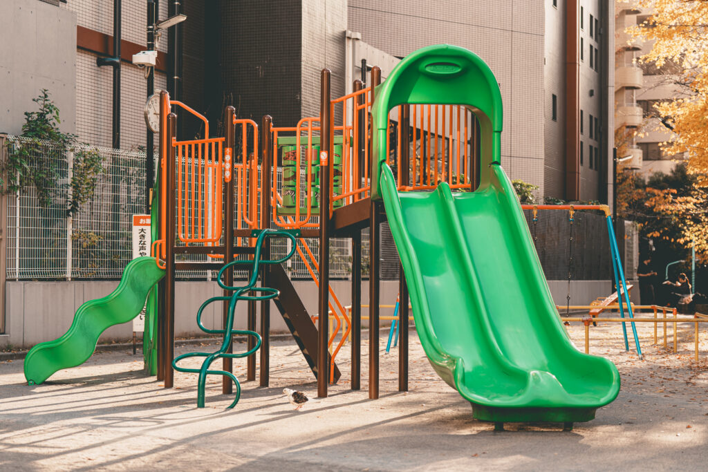 目黒銀座児童遊園の滑り台